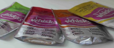 Kapsičky Whiskas Gusto (Herzhaft KAUEN) pro kočky